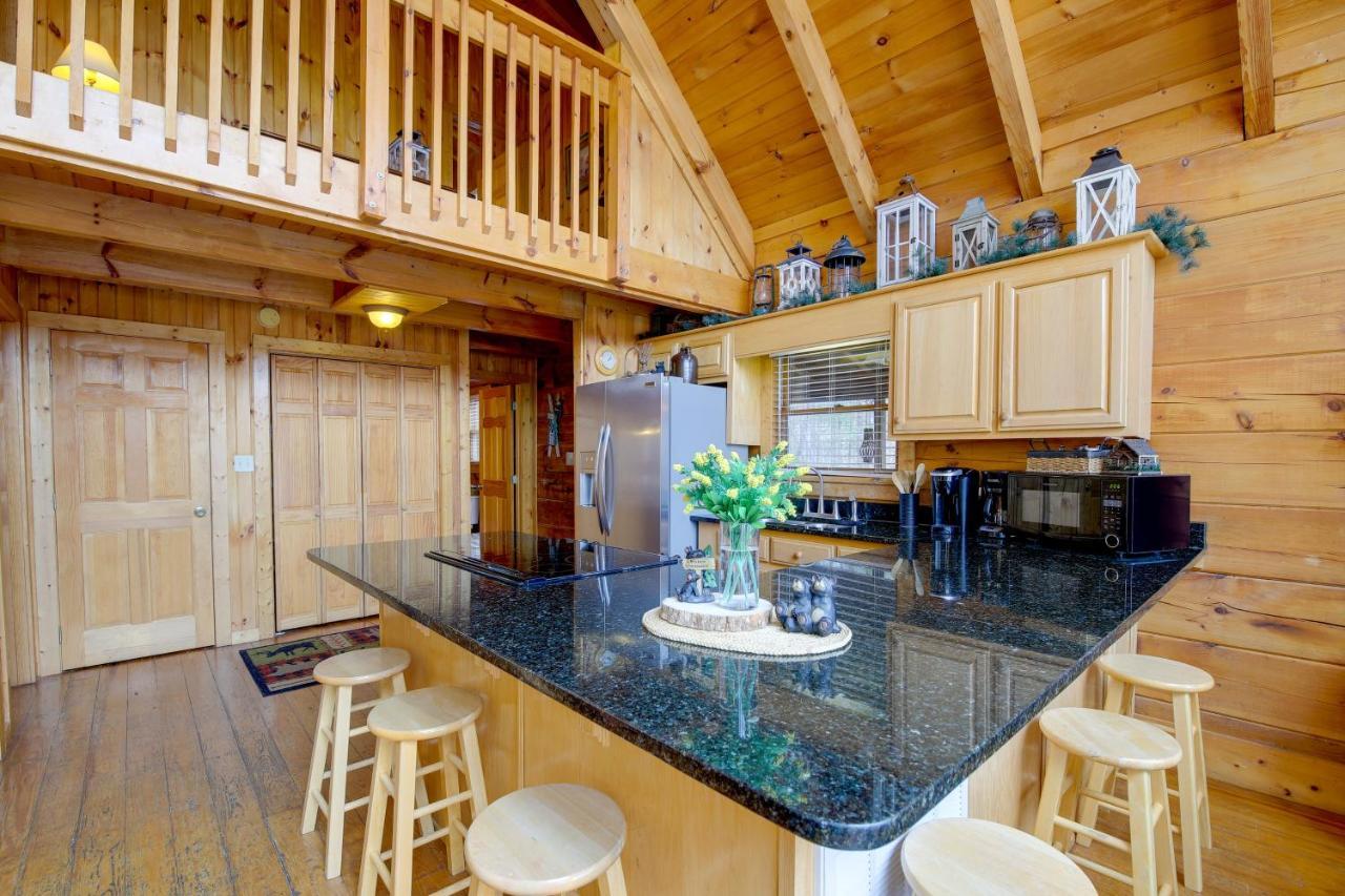 Smoky Mountains Cabin With Hot Tub, Deck And Views! Sevierville Exterior foto